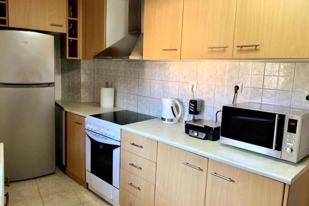 Lava House Apartment Mandraki  ภายนอก รูปภาพ