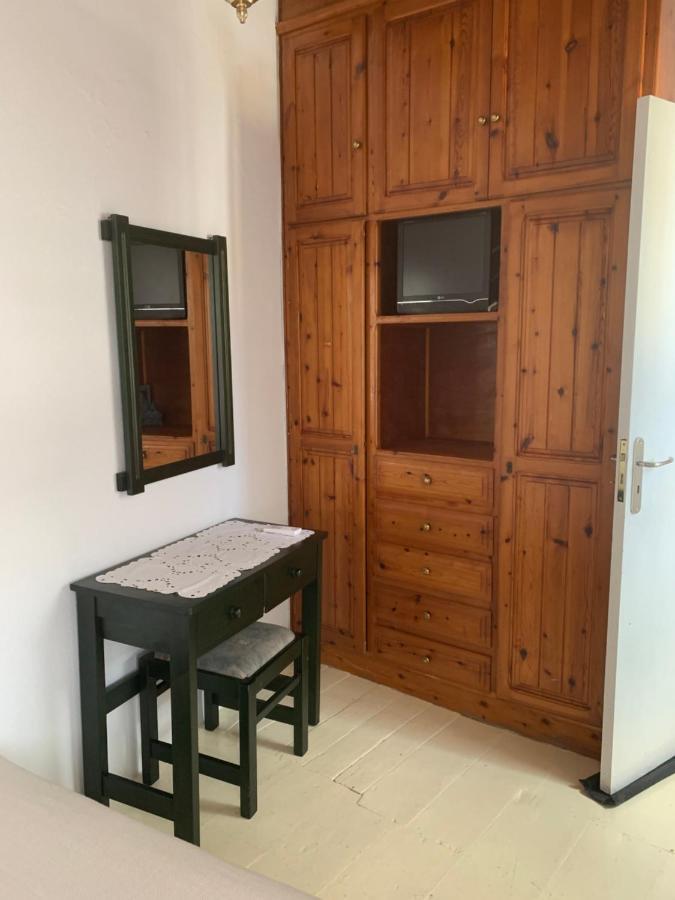 Lava House Apartment Mandraki  ภายนอก รูปภาพ