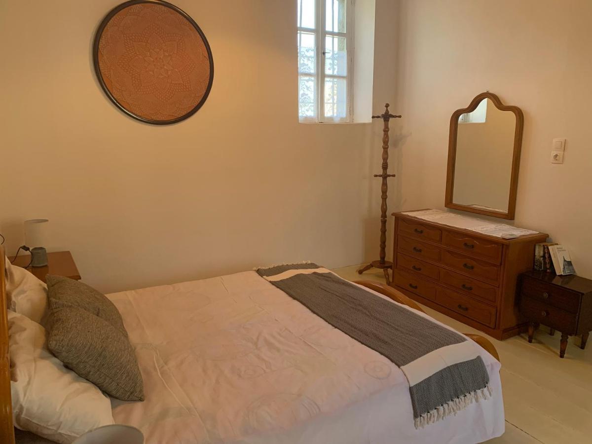 Lava House Apartment Mandraki  ภายนอก รูปภาพ